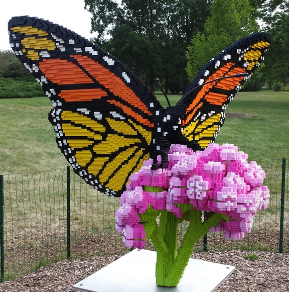 The Butterfly on Milkweed - 39,708 blocks // 425 Hours